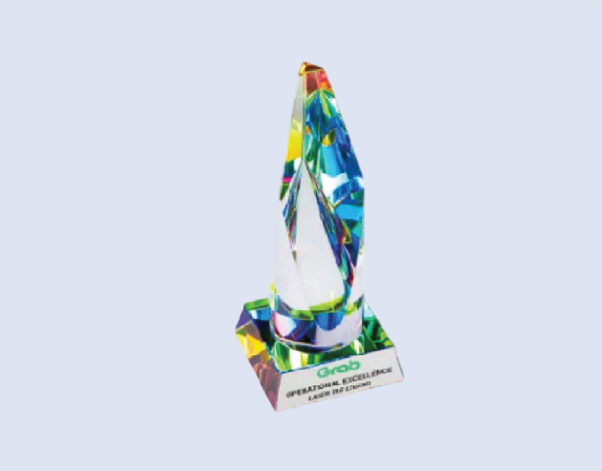 DS-CA-395MT Crystal Award 7" 180mm