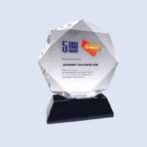 DS-CA-277 Crystal Award 8"/ 200mm